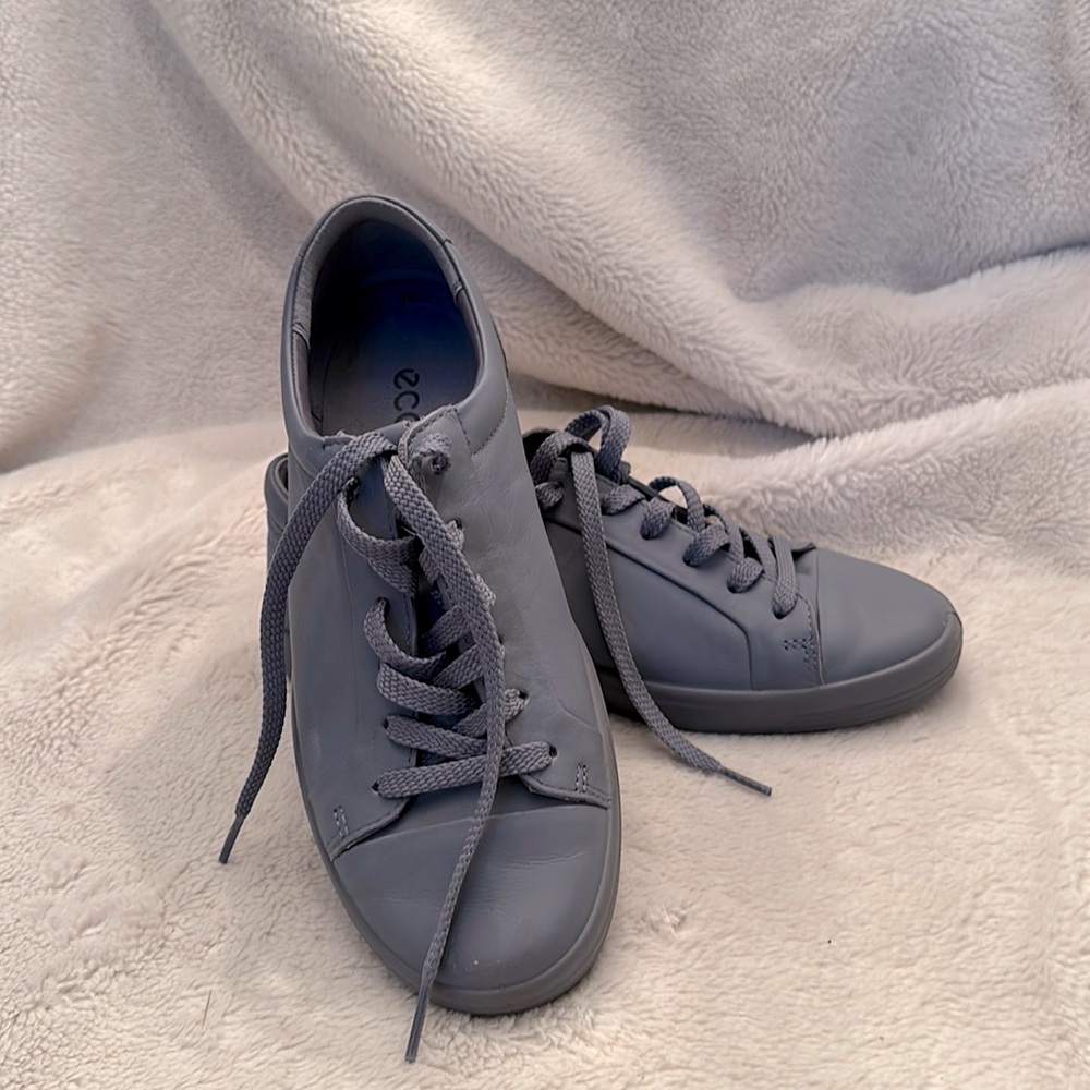 Ecco sneaks, dusk blue